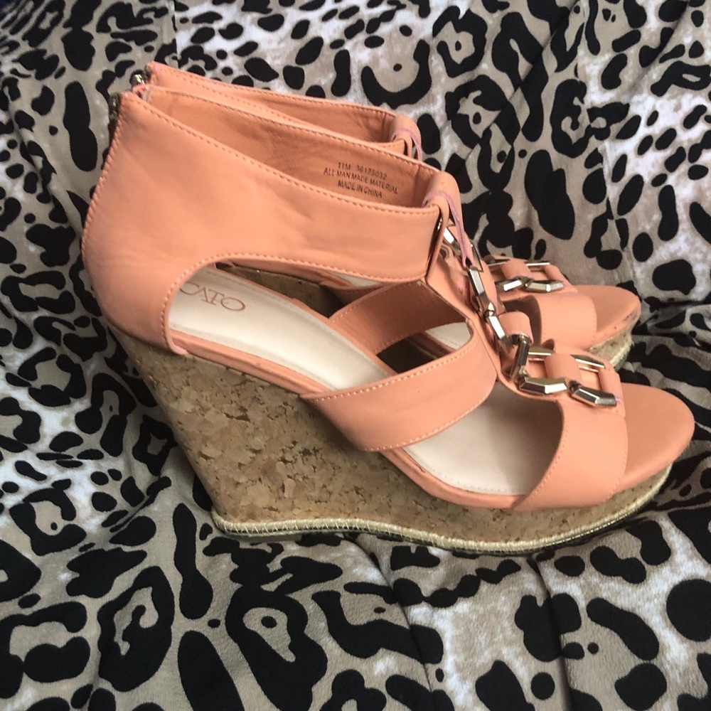 Cato’s Fashion wedge Sandel
